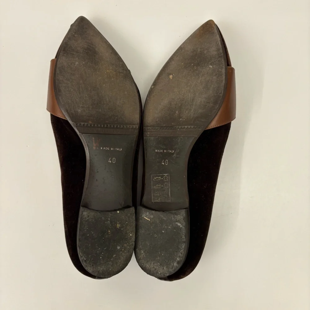 Diane B || Velvet Monkstrap Flats Point‎ Brown